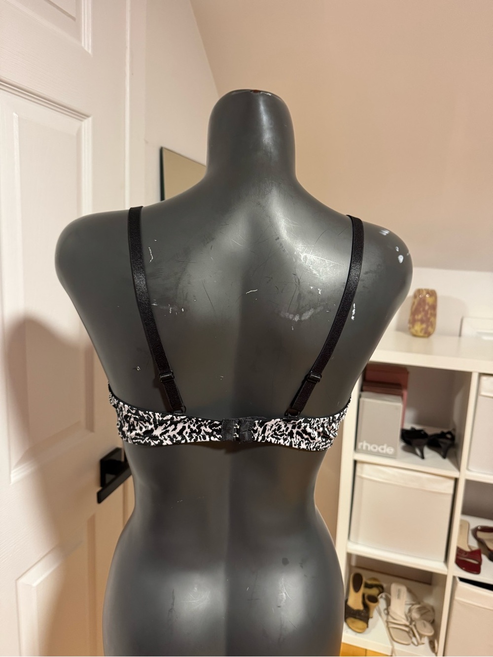 bra - Picture 4 of 4